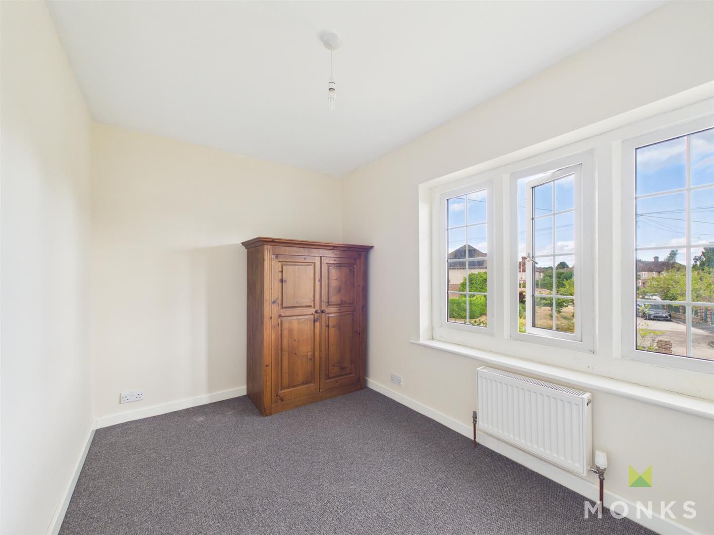 23 Harlescott Crescent, Shrewsbury, SY1 3AU For Sale